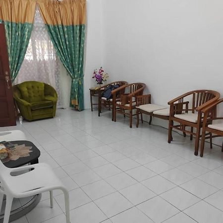De' Aman Homestay جيترا المظهر الخارجي الصورة